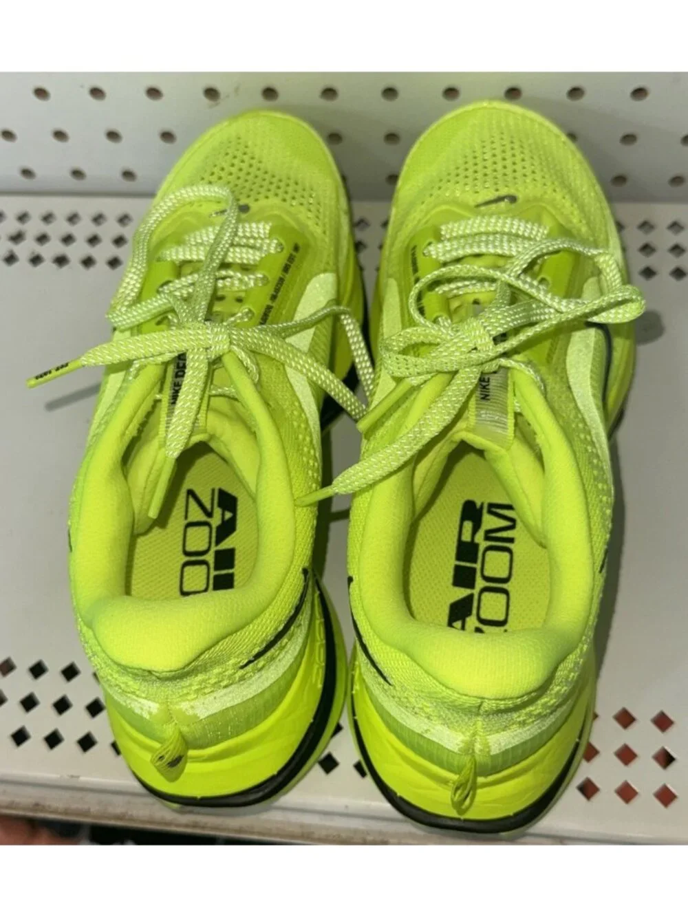 Nike Air Zoom Pegasus Premium Mens Athletic Running Shoes Size 8 Volt HQ2592-700